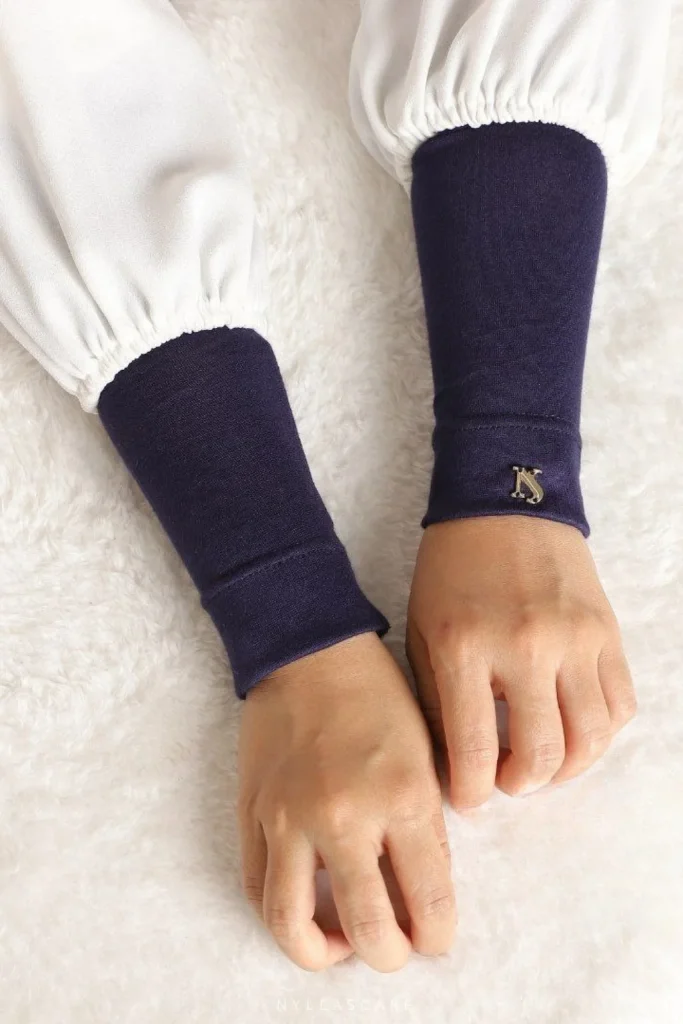 Hijrah Handsock In Oxford