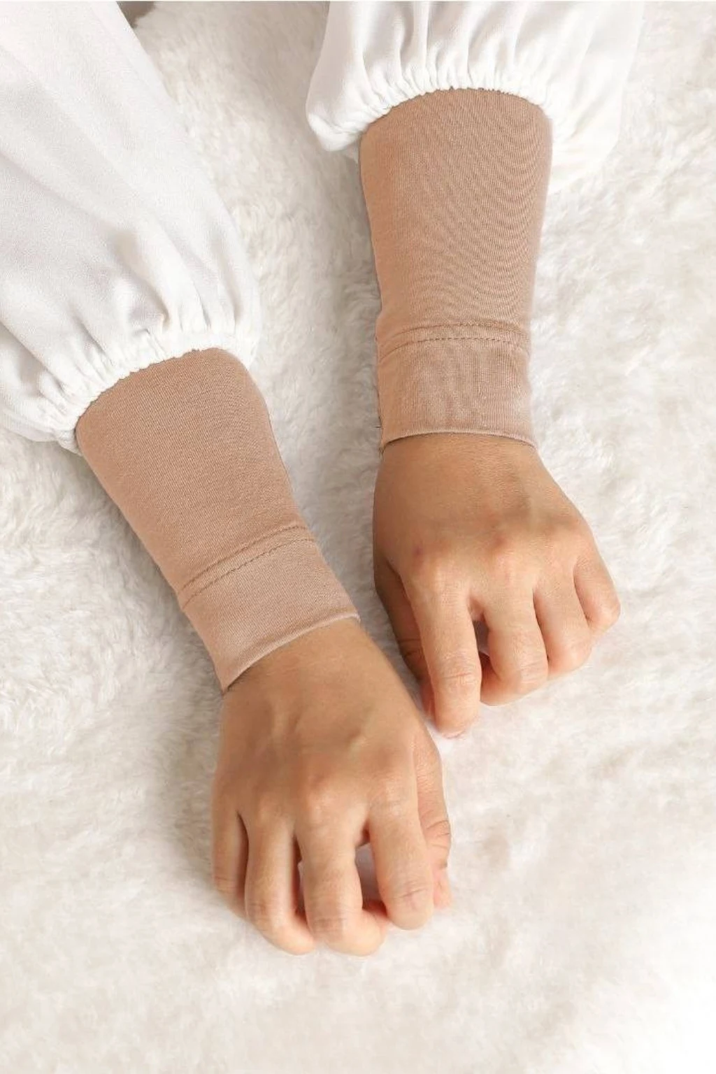 Hijrah Handsock Mini In Caramel