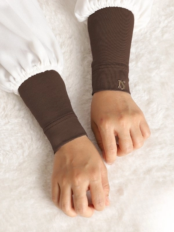 Hijrah Handsock In Chocolate