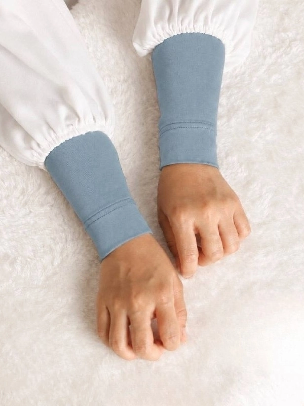 Hijrah Handsock Mini In Dusty Blue